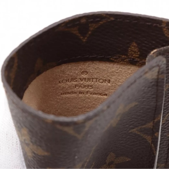 Louis Vuitton Monogram Etui Lunettes Souple Glasses Case - M62962 - Picture 4 of 4